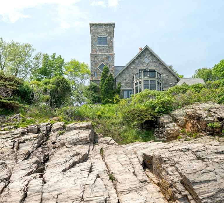 Seller Story: Beckett’s Castle – Cape Elizabeth, Maine