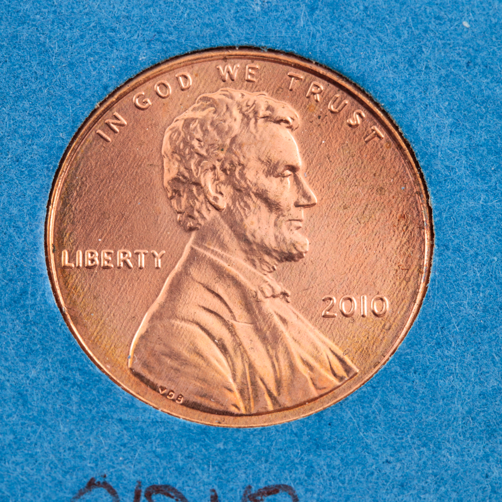 Six Whitman Binders of Lincoln Cents