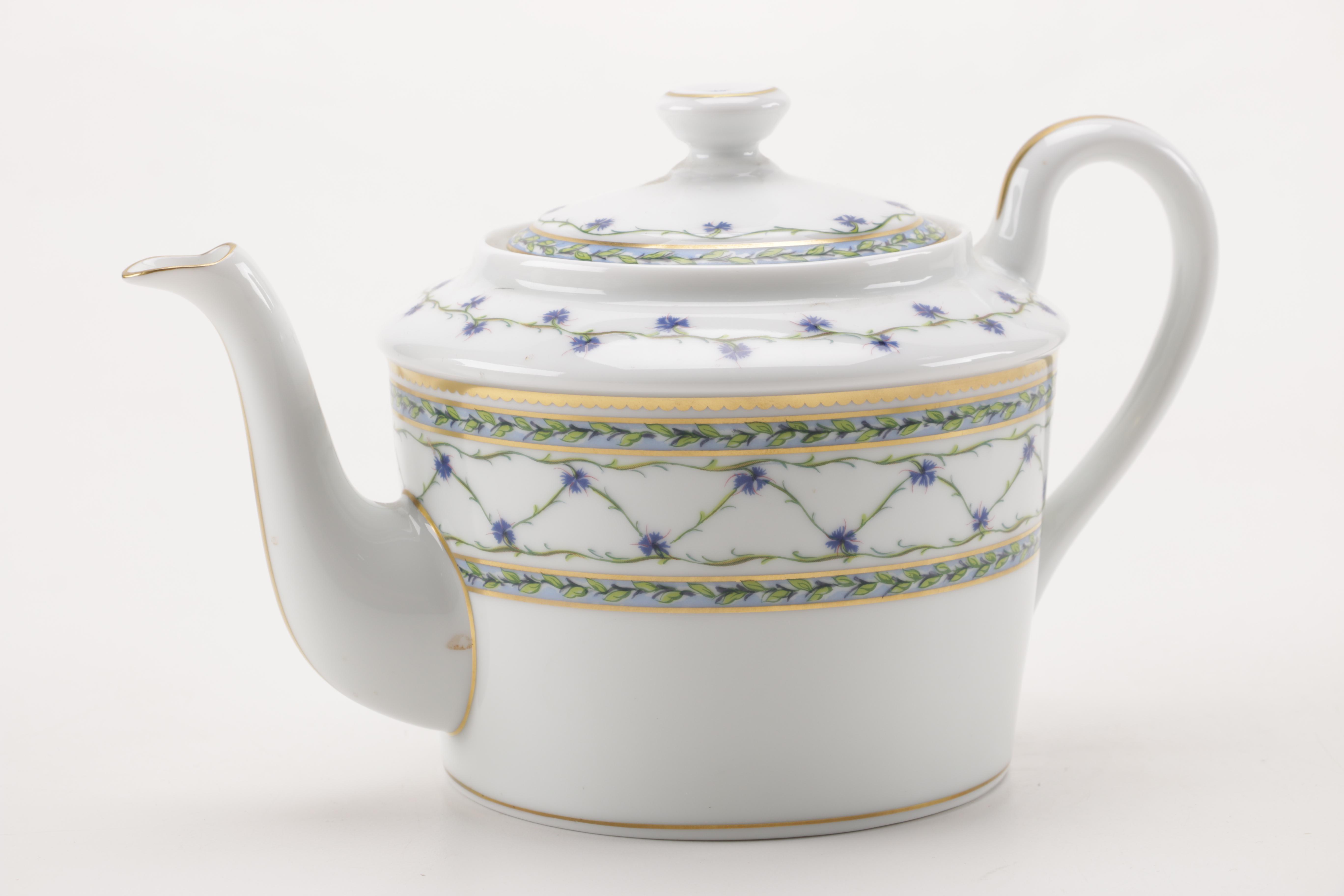 Raynaud Limoges "L'Allee du Roy" China Set