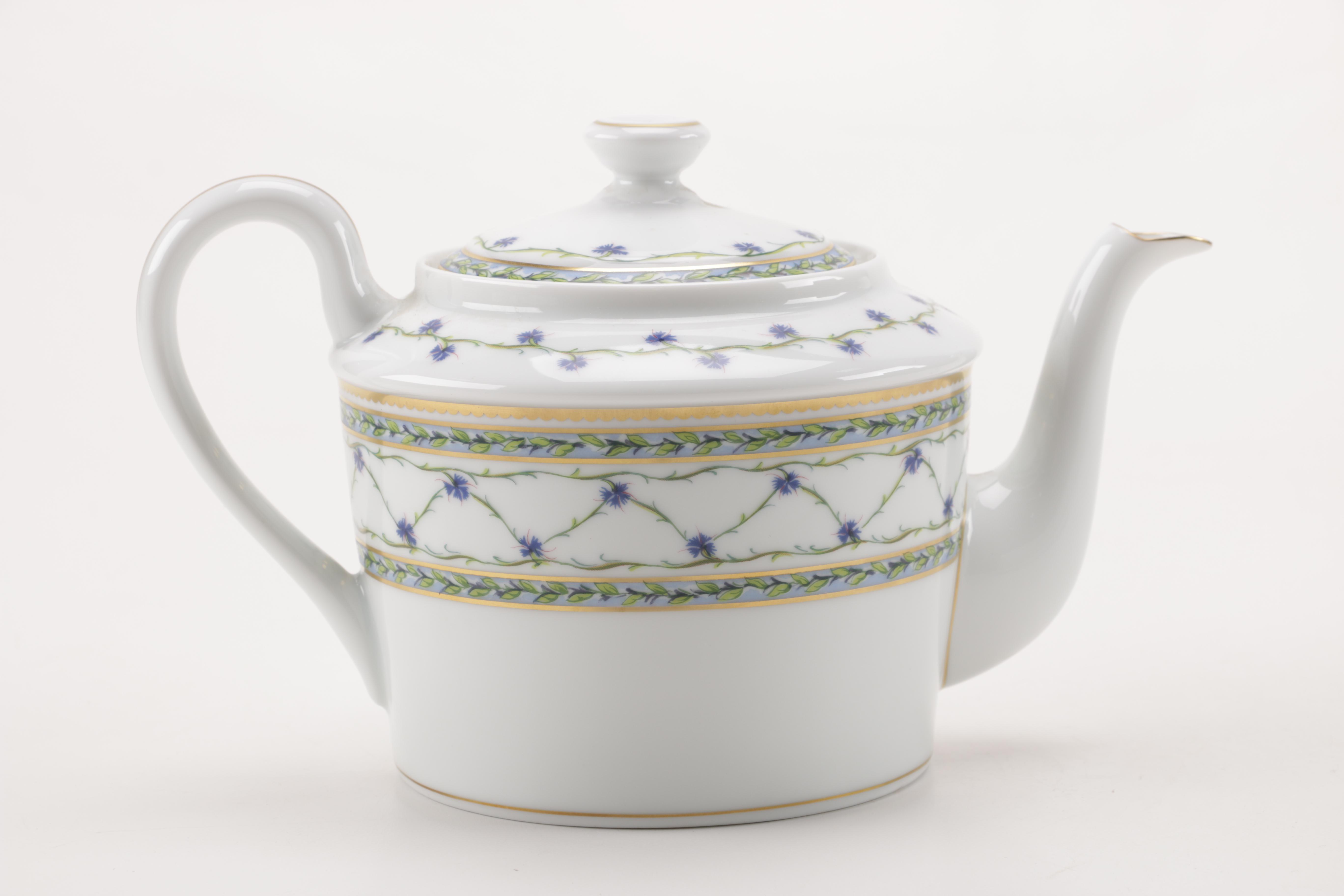 Raynaud Limoges "L'Allee du Roy" China Set