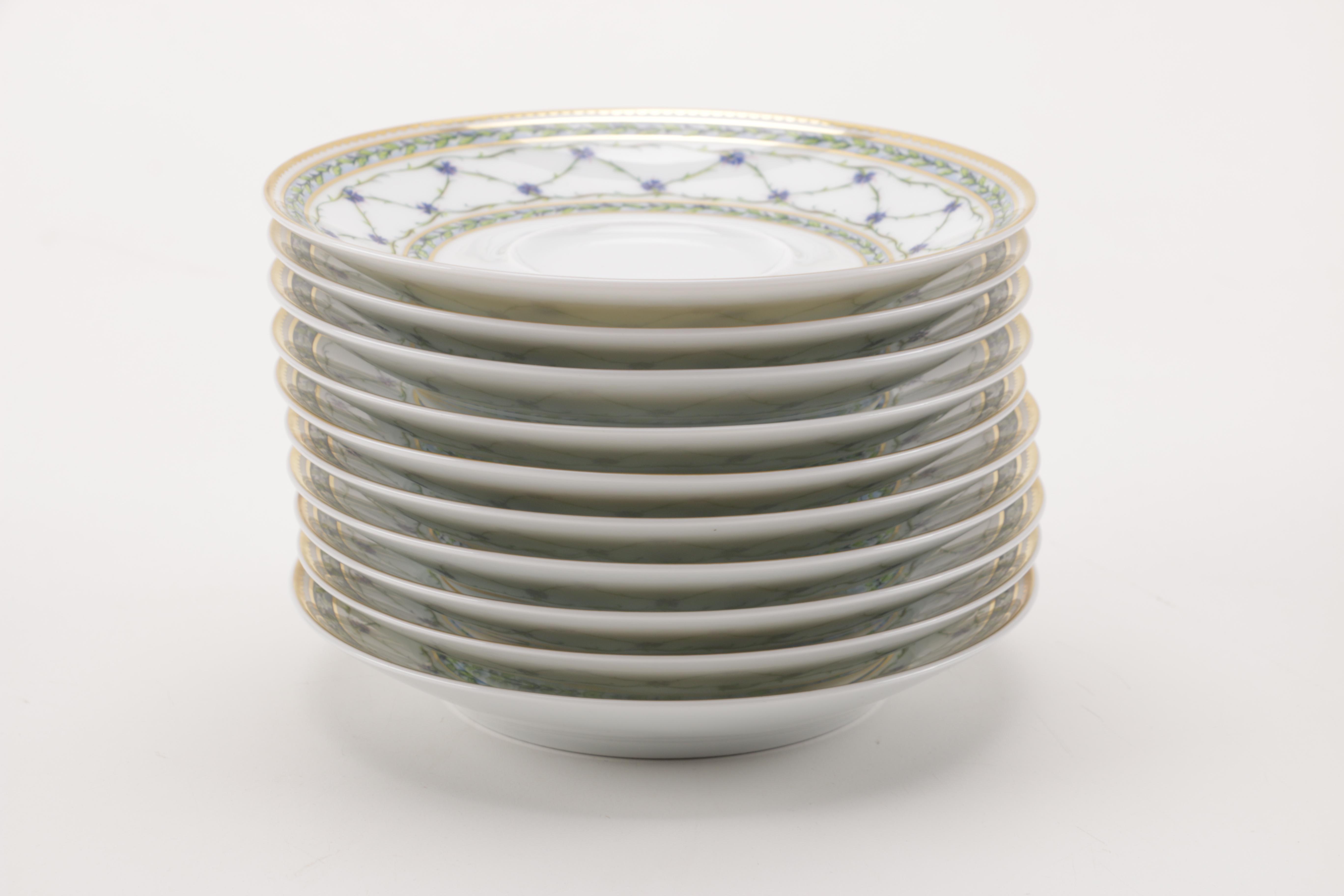 Raynaud Limoges "L'Allee du Roy" China Set
