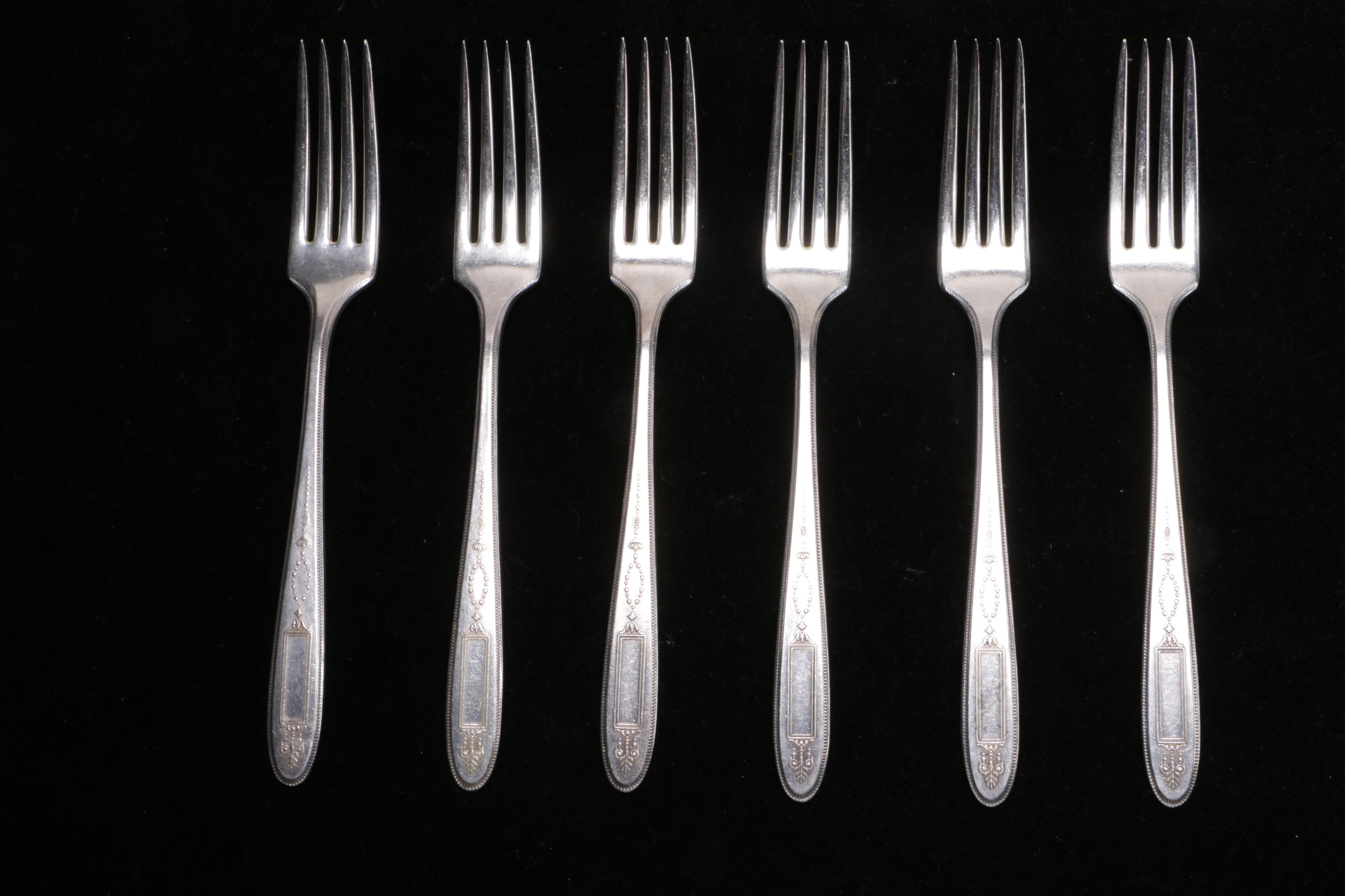 Oneida "Grosvenor" Flatware Service