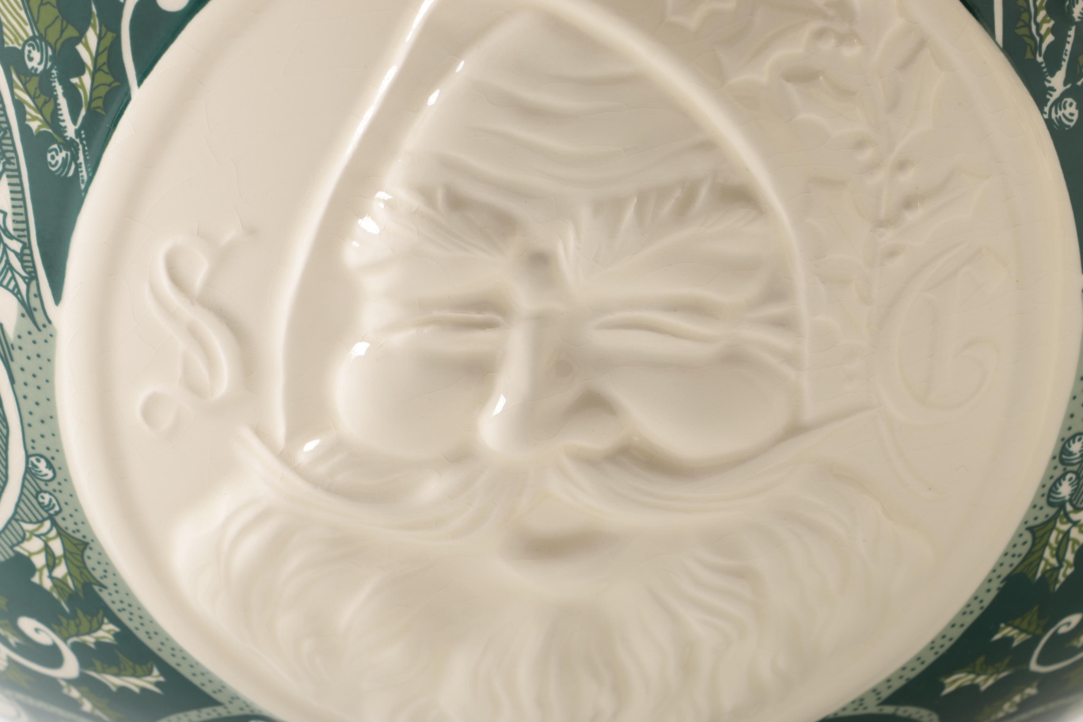 Vaillancourt Holiday Punch Bowl Set