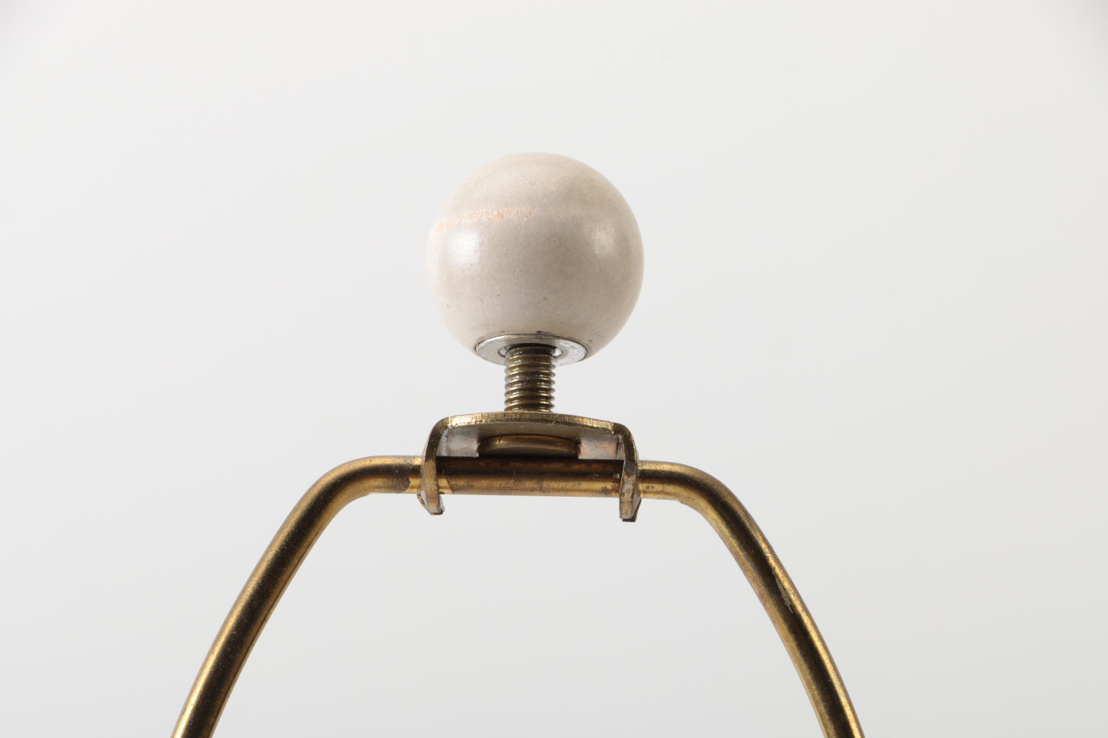 Pinewood Valley Crock Table Lamp