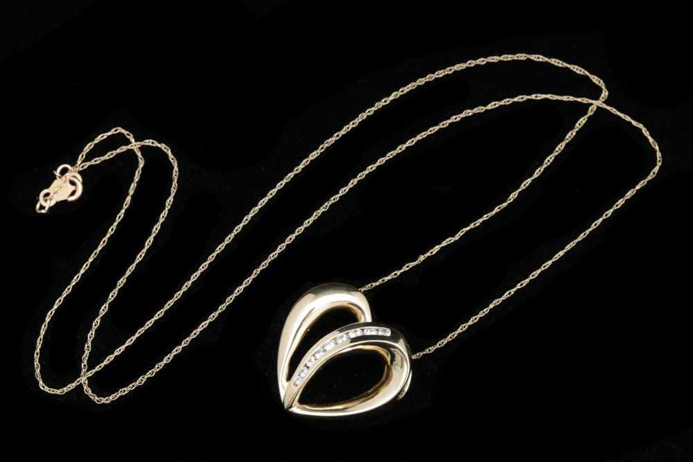 14K Yellow Gold and Diamond Heart Pendant with Chain