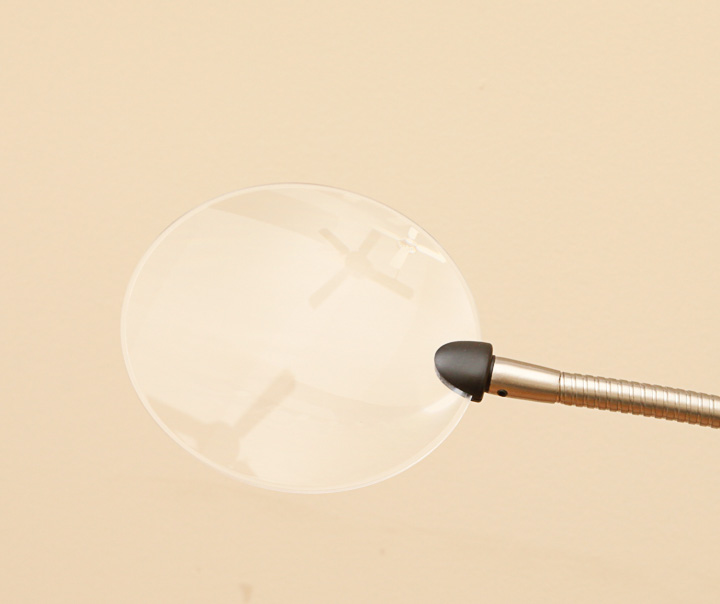 Daylight "Ultimate Floorstanding Lamp"