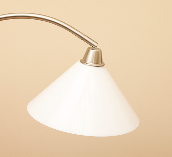 Daylight "Ultimate Floorstanding Lamp"