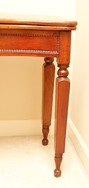 Vintage Federal Style Mahogany Flip-Top Game Table