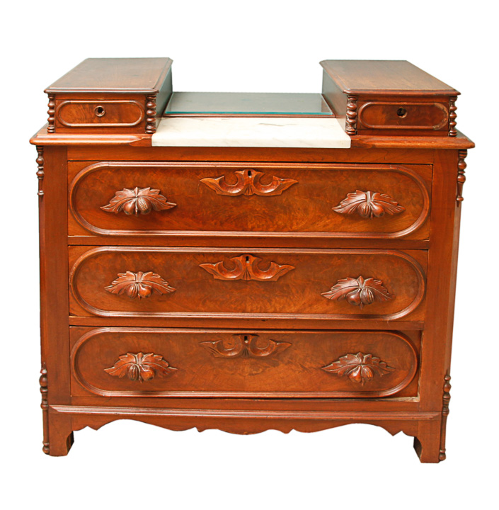 Victorian Style Vanity Dresser With Mirror