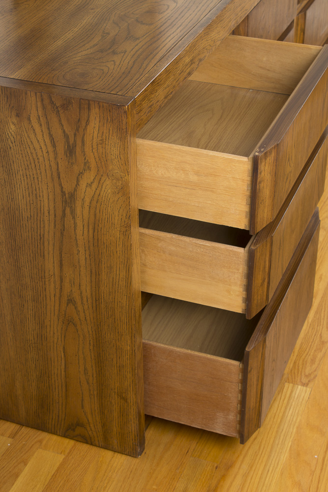 Huntley by Thomasville Oak Dresser and Mirror