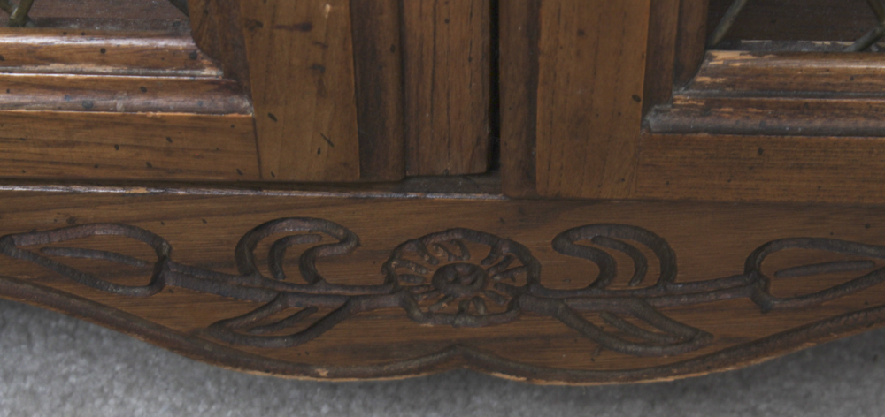 Pair of Vintage Night Stands By Hickory Manufacturing