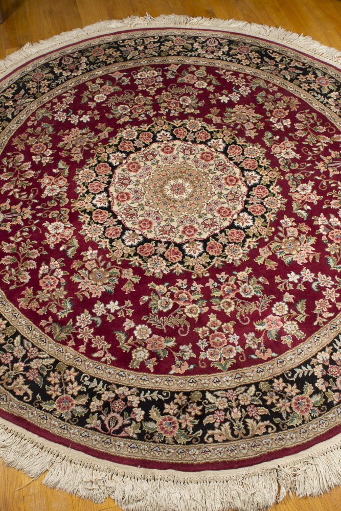 Hand-Knotted Indo-Persian Round Area Rug