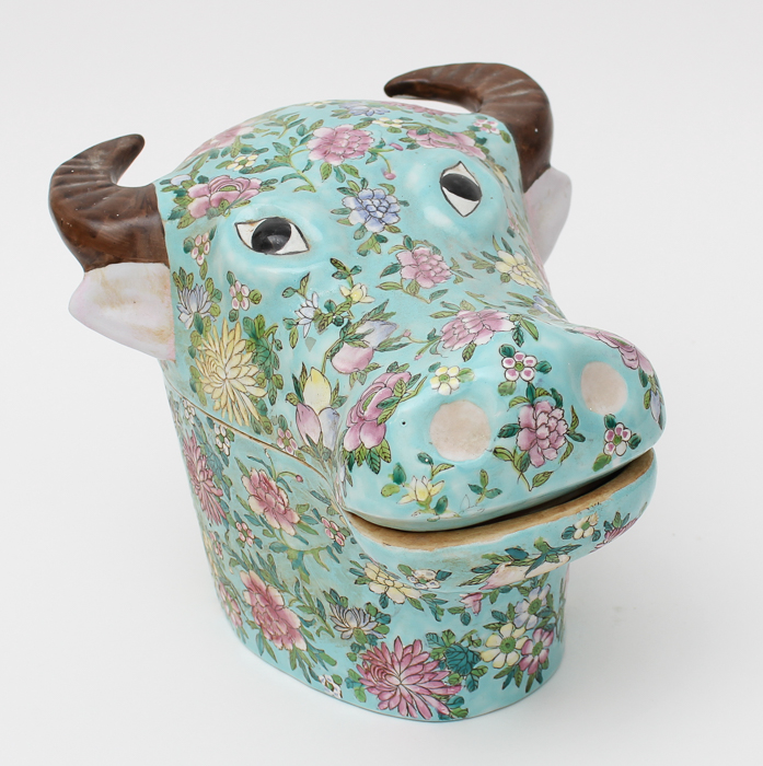 Vintage Lidded Zebu Head Vessel