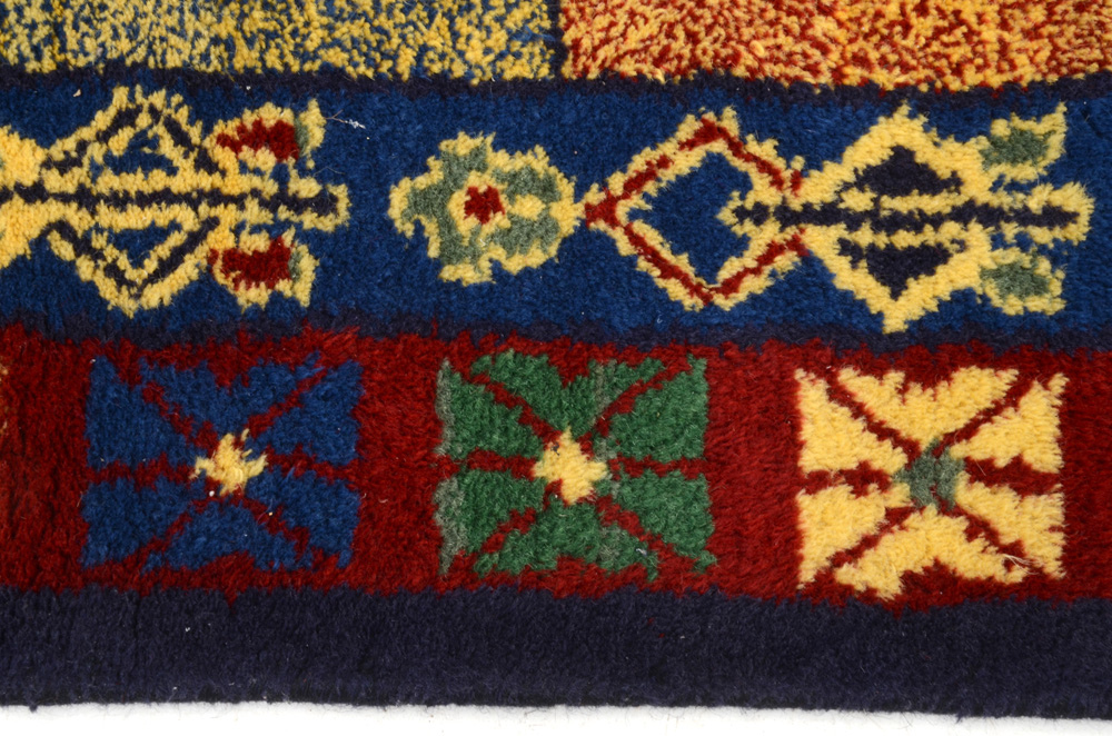 Hand-Woven Gabbeh Style Indian Accent Rug