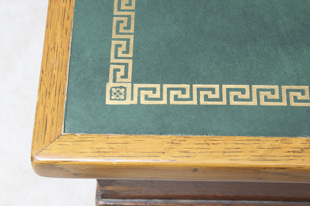 Early 20th Century Oak Leather Top Partners' Desk