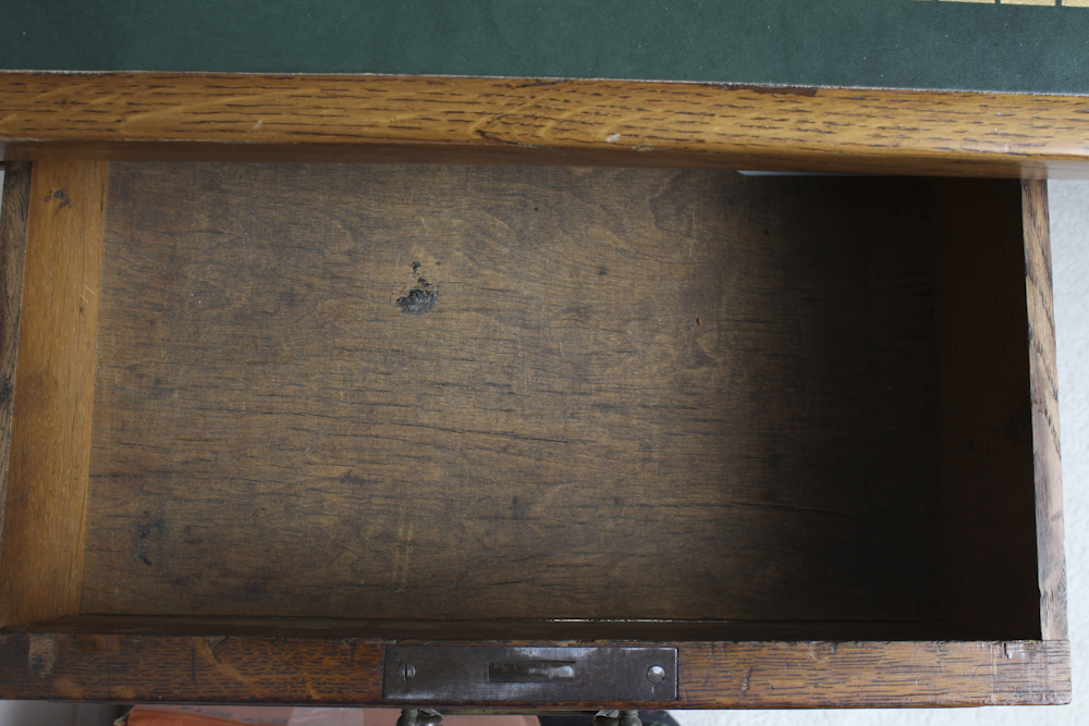 Early 20th Century Oak Leather Top Partners' Desk