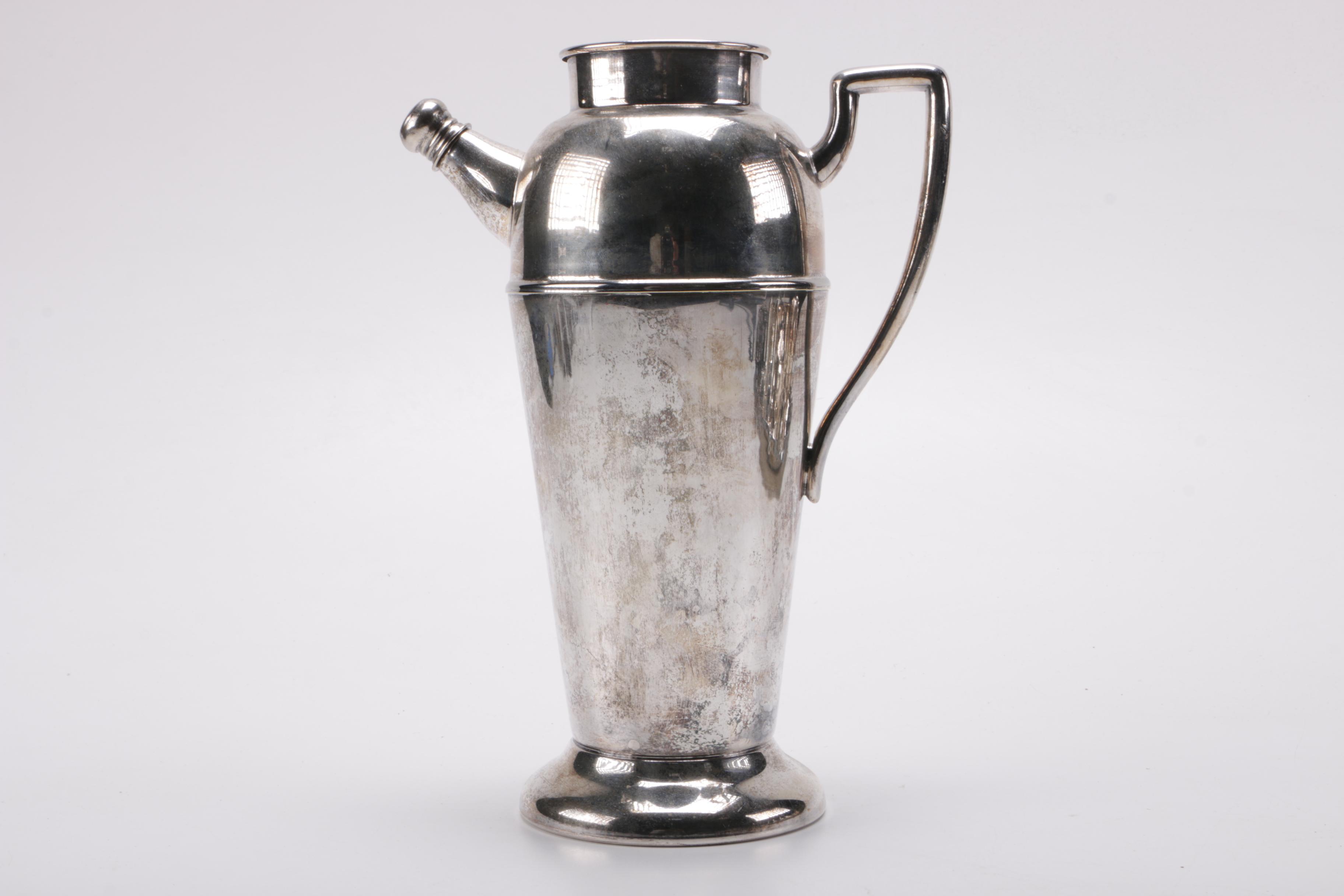 Silver Plate Tableware Featuring Oneida Silversmiths