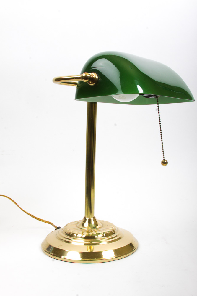 Vintage Underwriter Laboratories Library Lamp