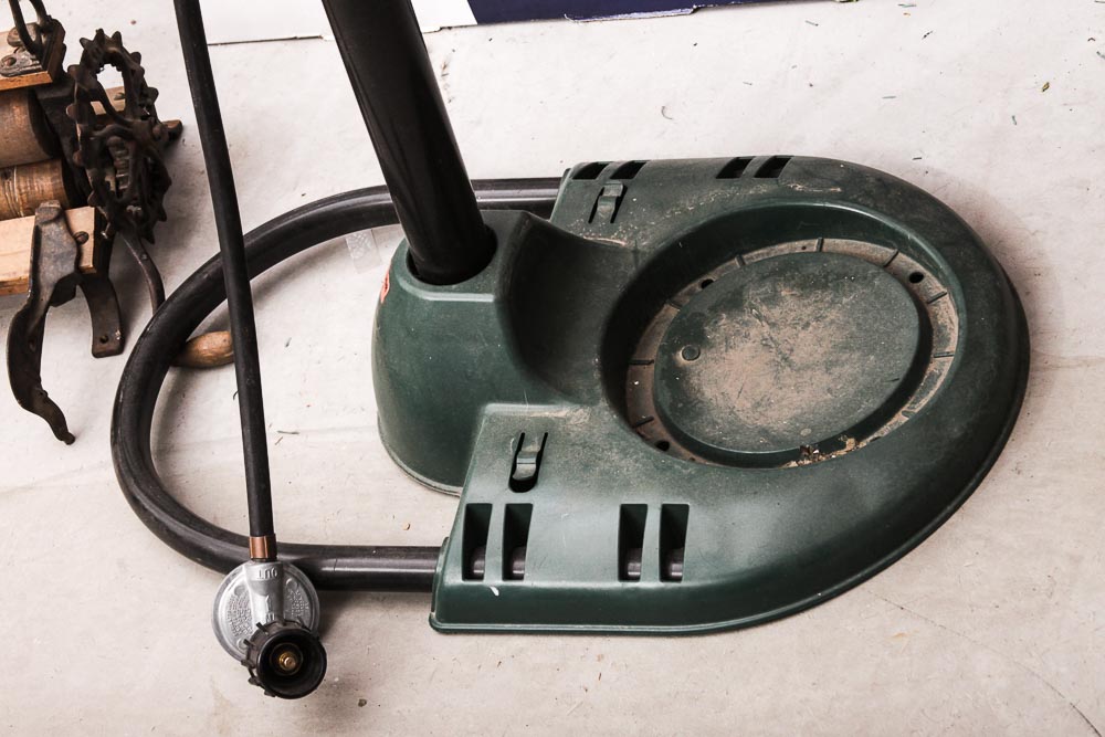 Mosquito Magnet Defender