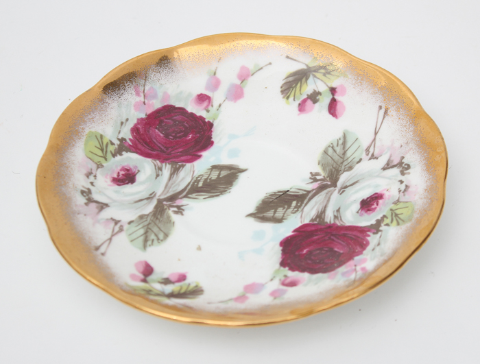 Elizabethan Bone China Teacup and Saucer