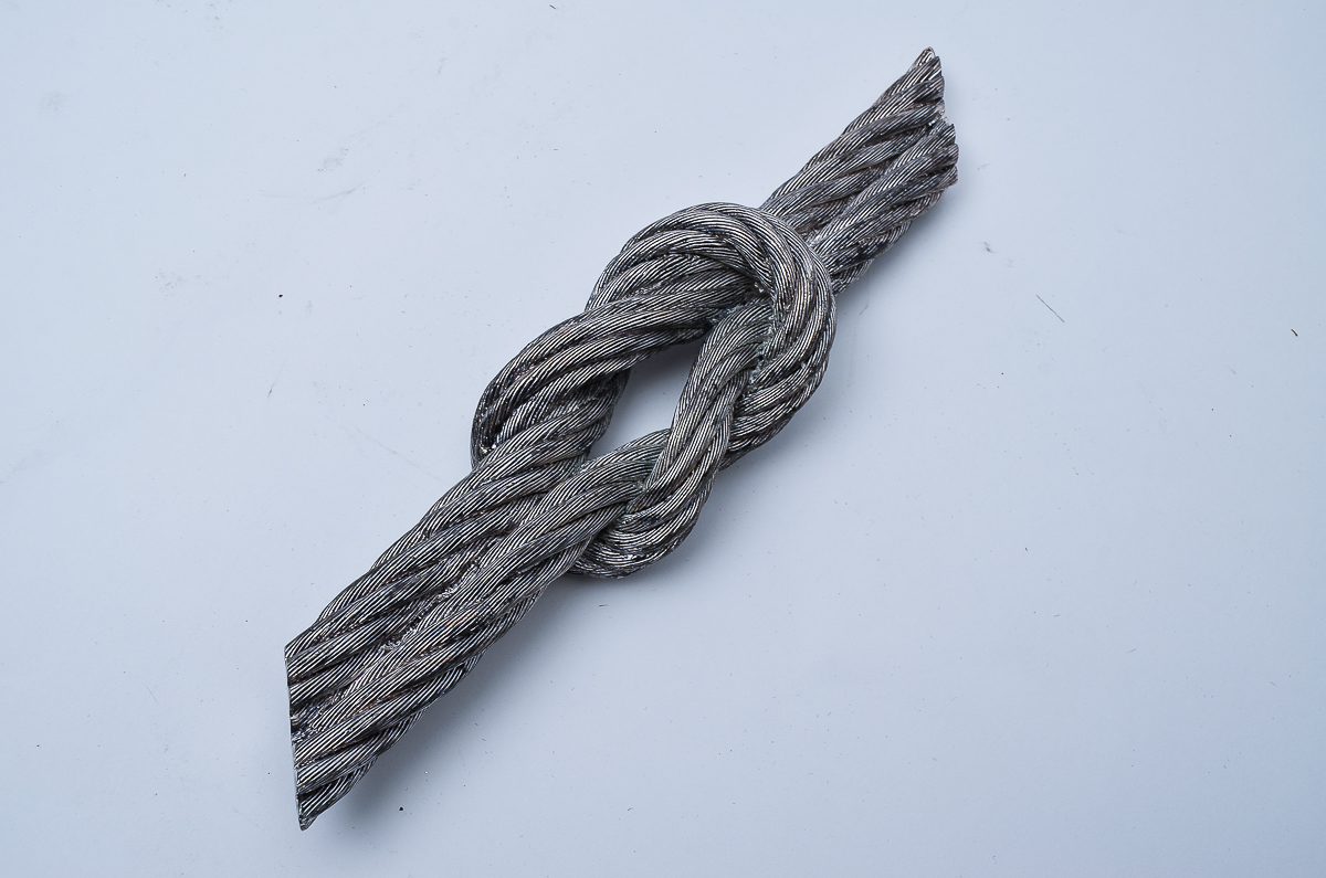 Ralph Lauren "Bexley Knot" Paperweight