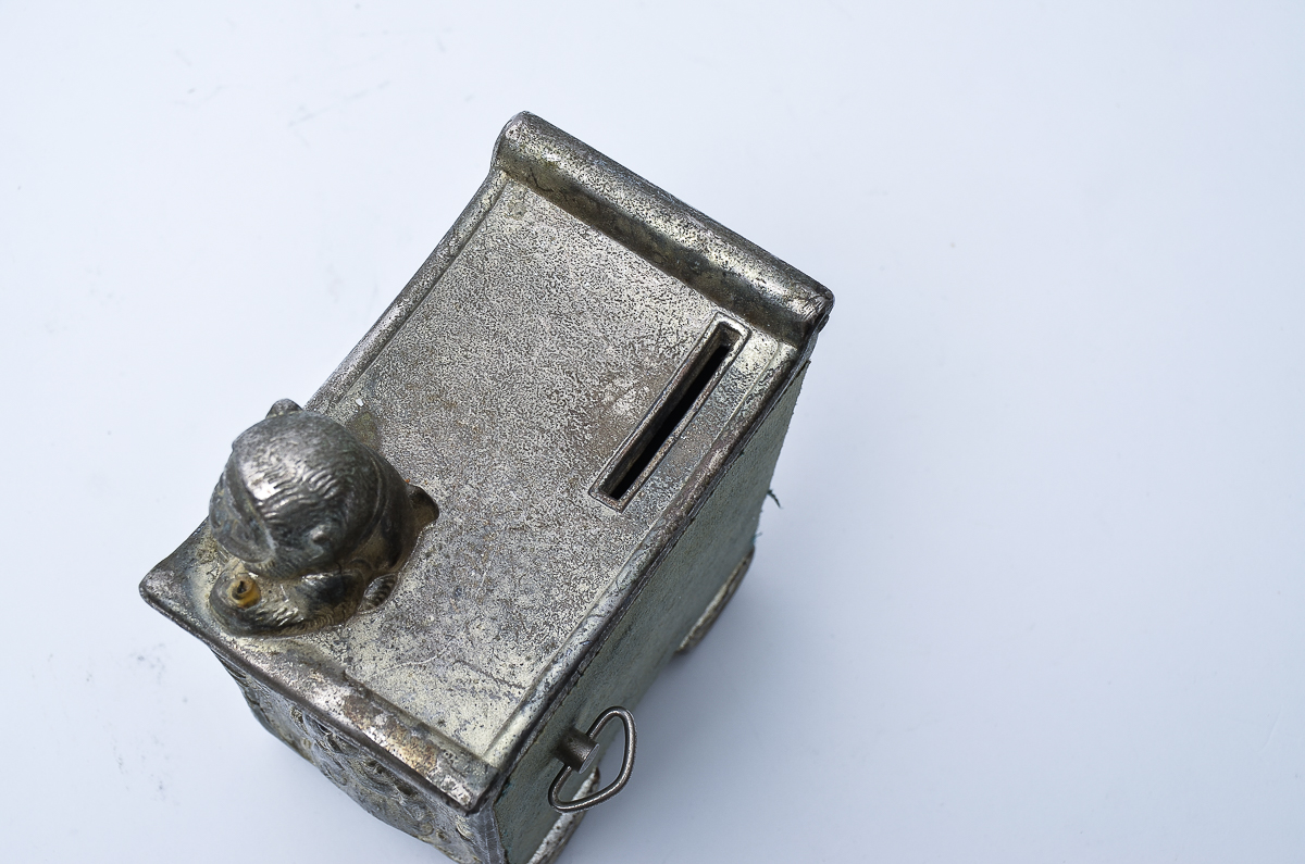 Vintage Oneida Coin Bank