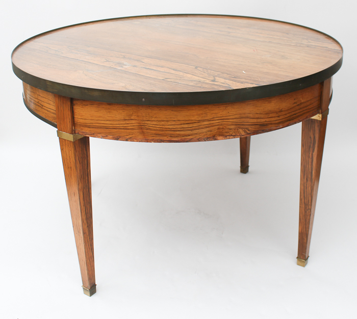 Vintage Hepplewhite Style Accent Table