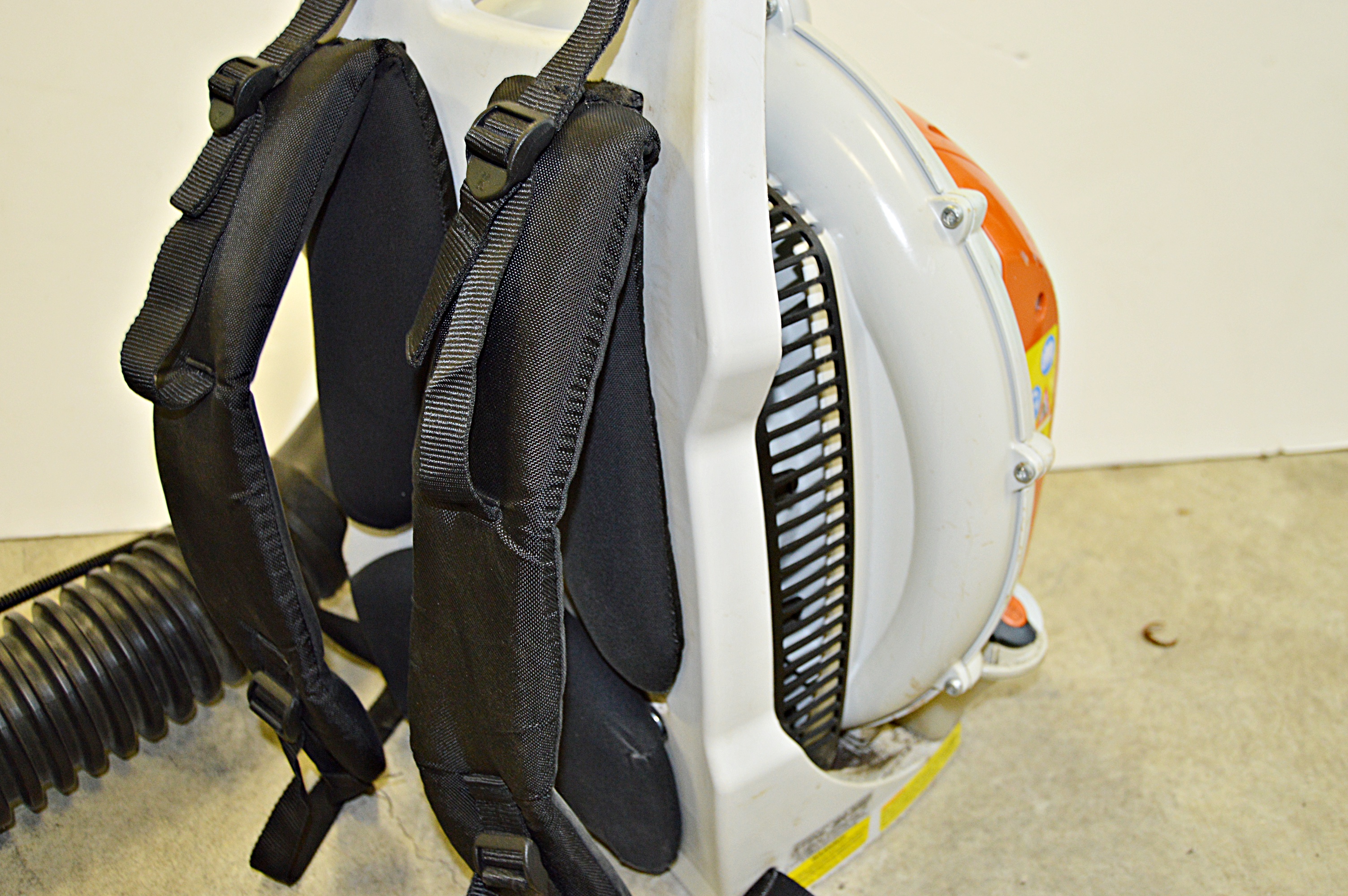 Stihl BR 550 4-Mix Gas-Powered Backpack Blower