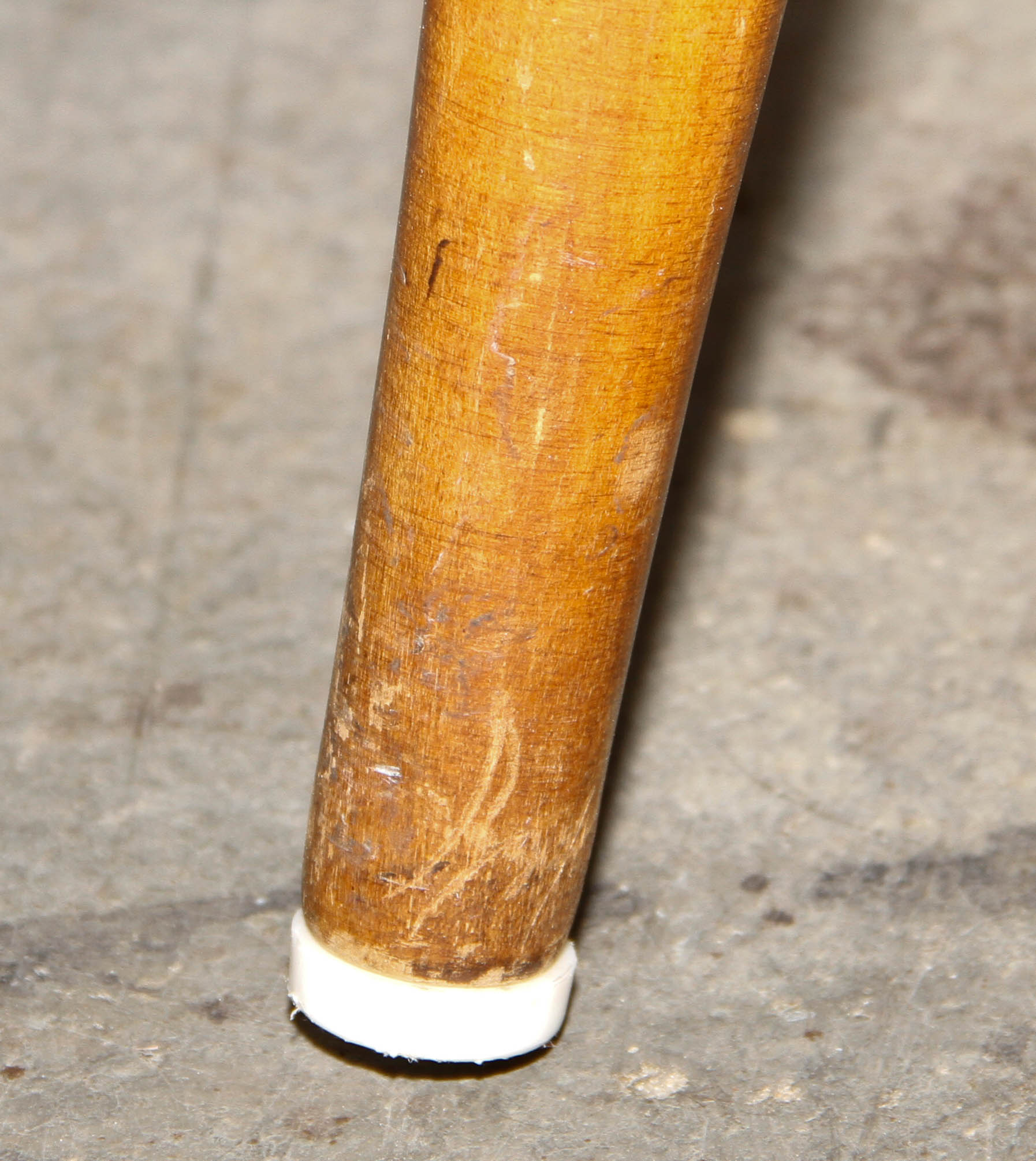 Set of Brace-back Windsor Style Dining Chairs