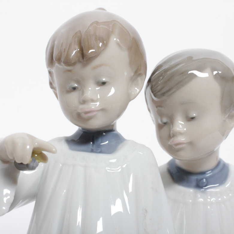 Vintage Nao by Lladro Figurines