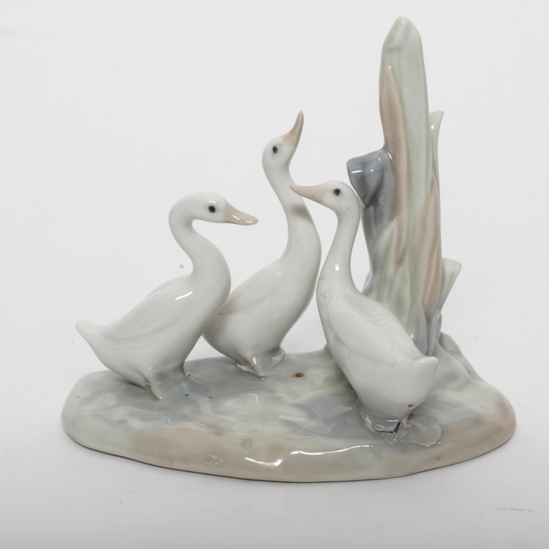 Vintage Nao by Lladro Figurines