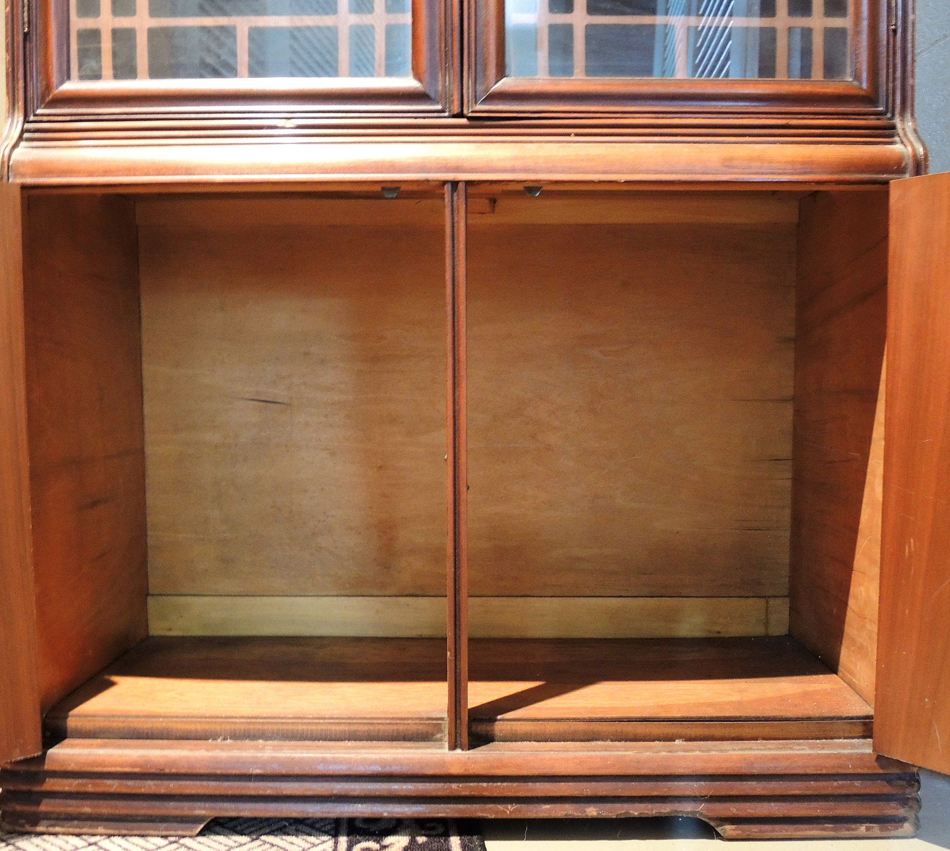 Art Deco Waterfall China Cabinet in Mahogany