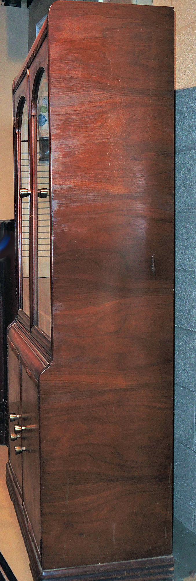 Art Deco Waterfall China Cabinet in Mahogany
