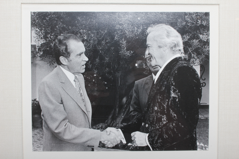 Richard Nixon Signed Photograph