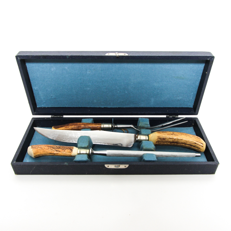 Vintage Englishtown Stainless Steel and Horn Handled Carving Set