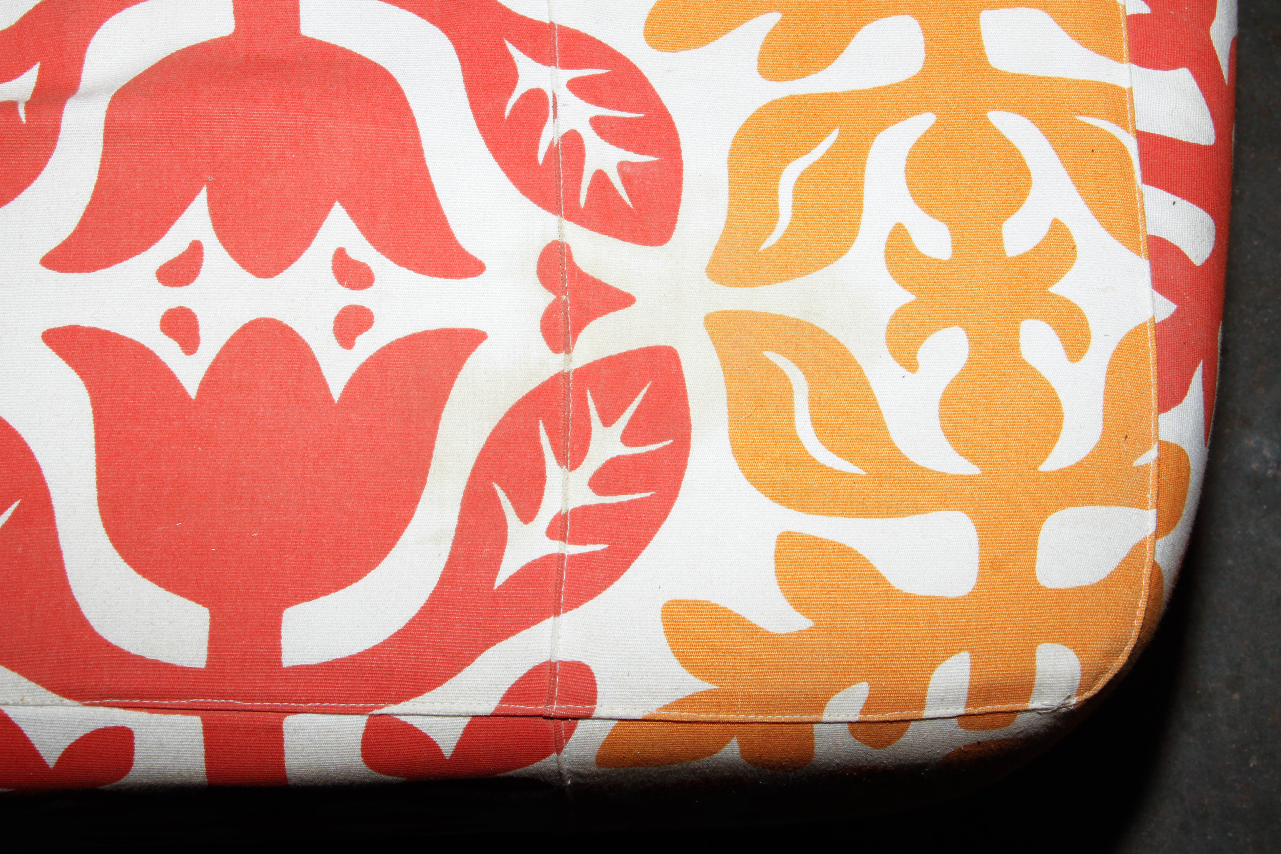 Zzofa Sofa Bed by James Irvine.