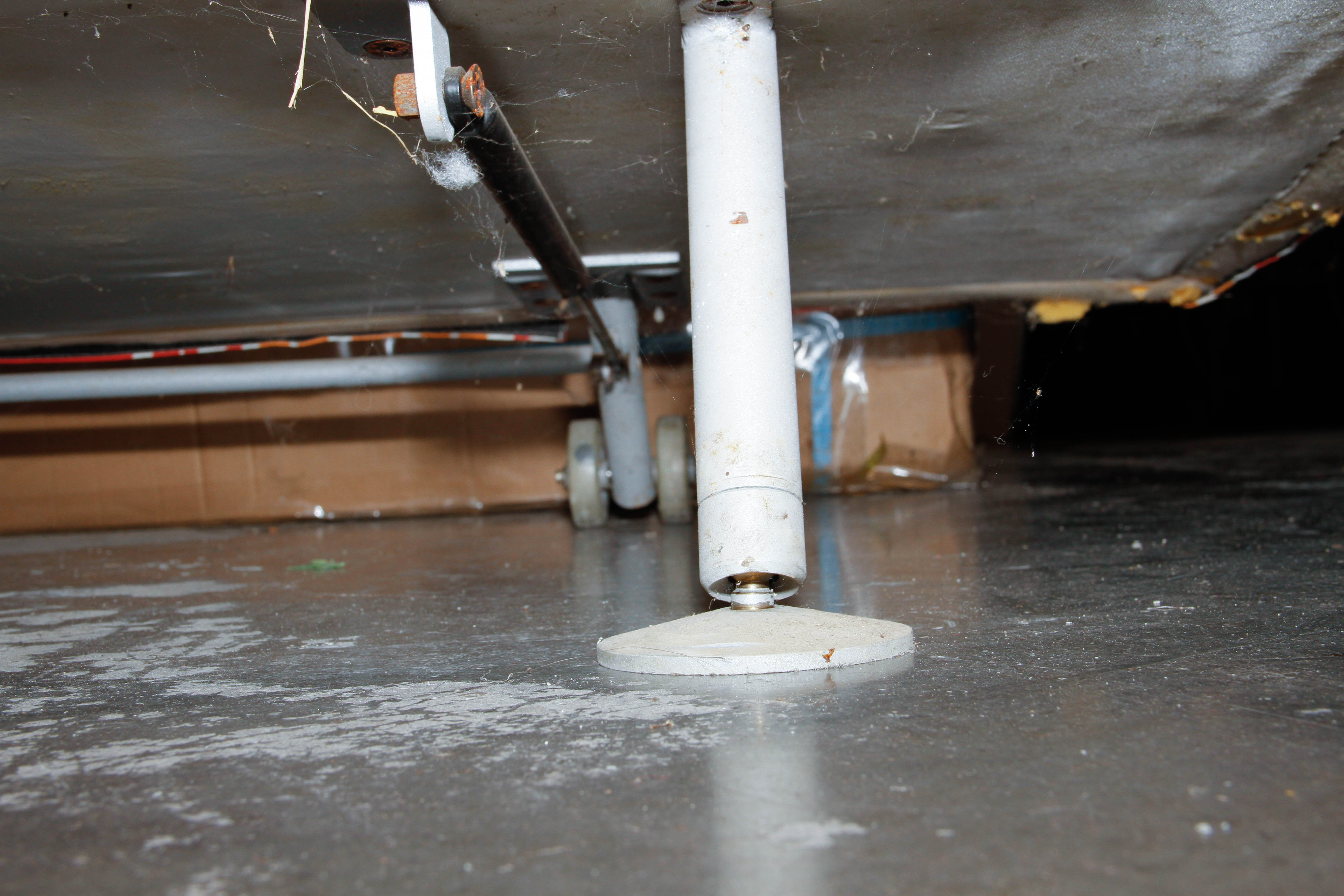 Zzofa Sofa Bed by James Irvine.