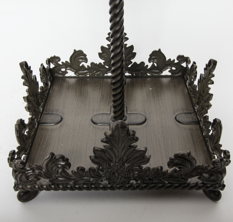 Shannon Crystal and Godinger Flatware Caddy