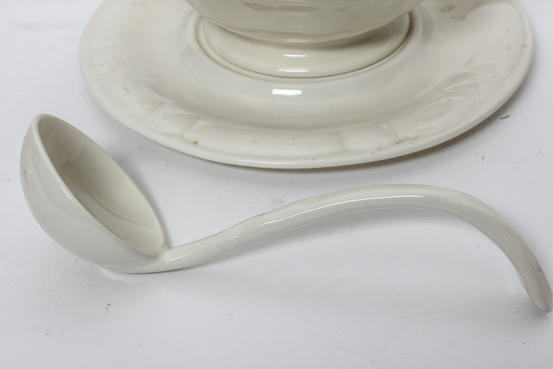 Vintage 1961 N.S. Gustin Tureen