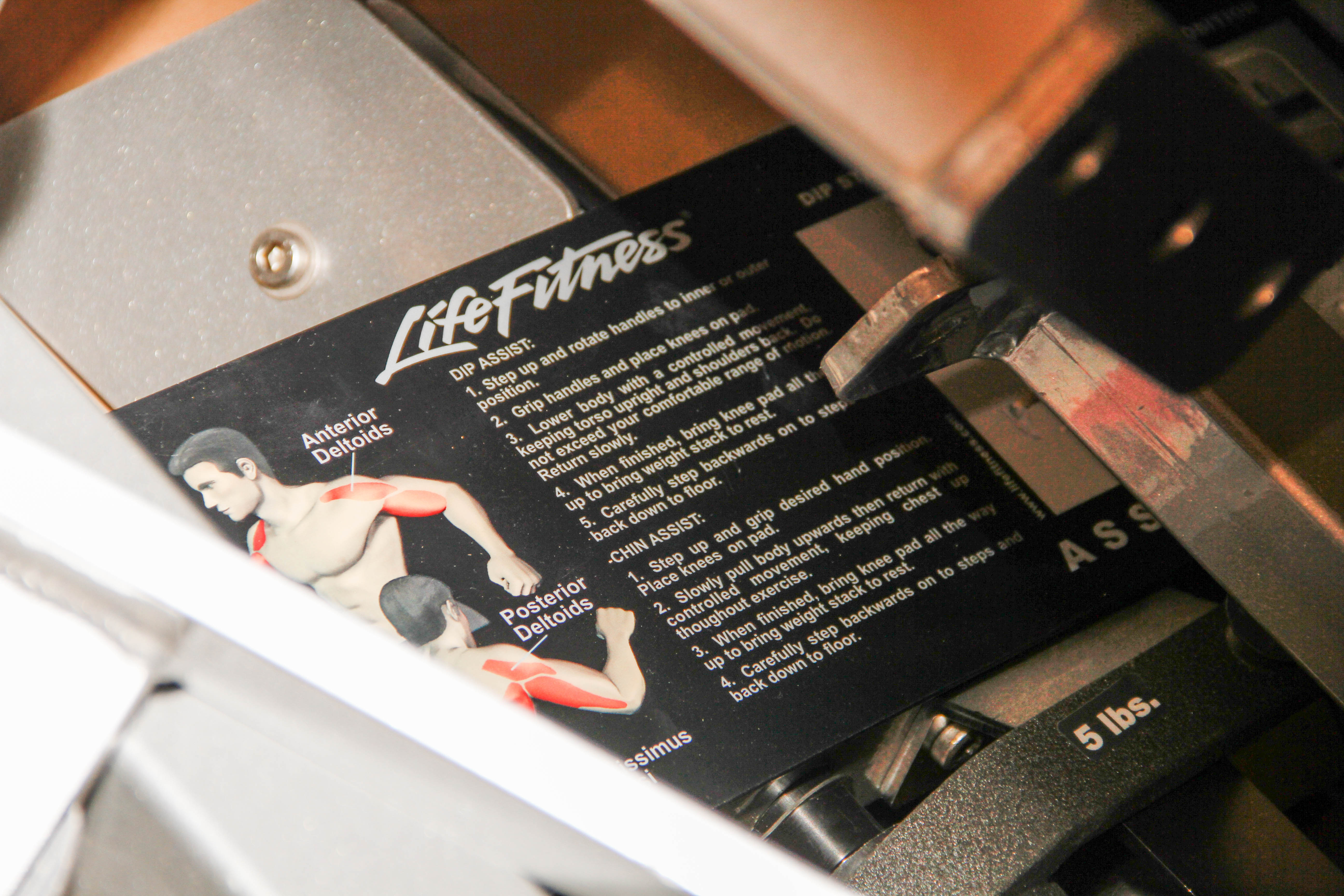 Life Fitness Assist Dip Chin Machine