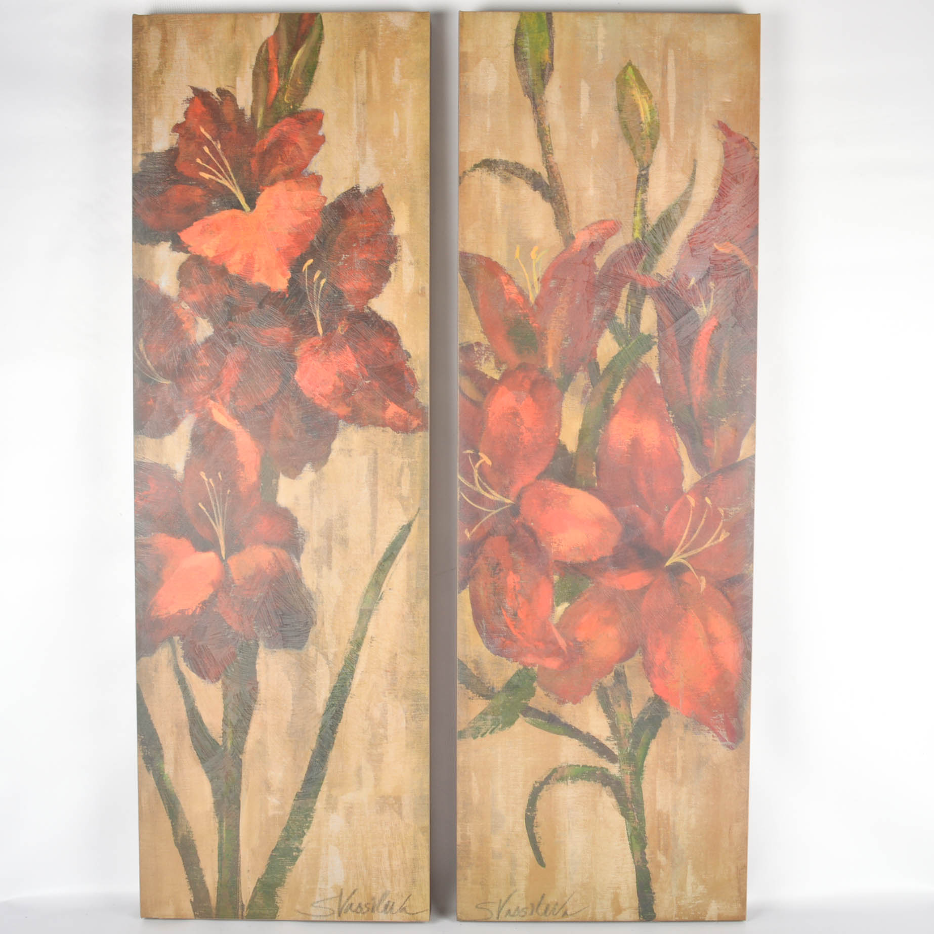 Group of Home Decor Including Vases and Prints