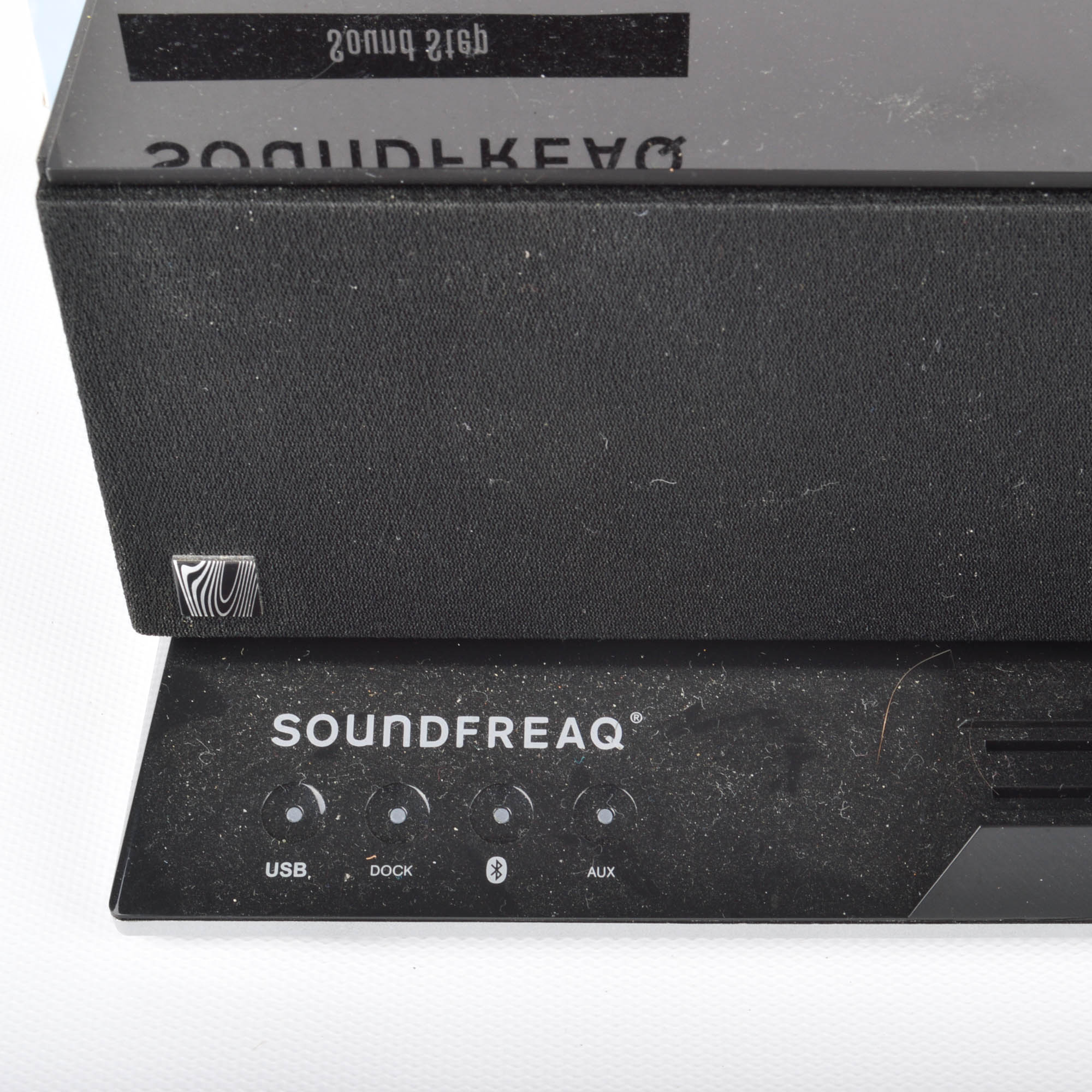 Soundfreaq Sound Step Compact Wireless Speaker and Dock