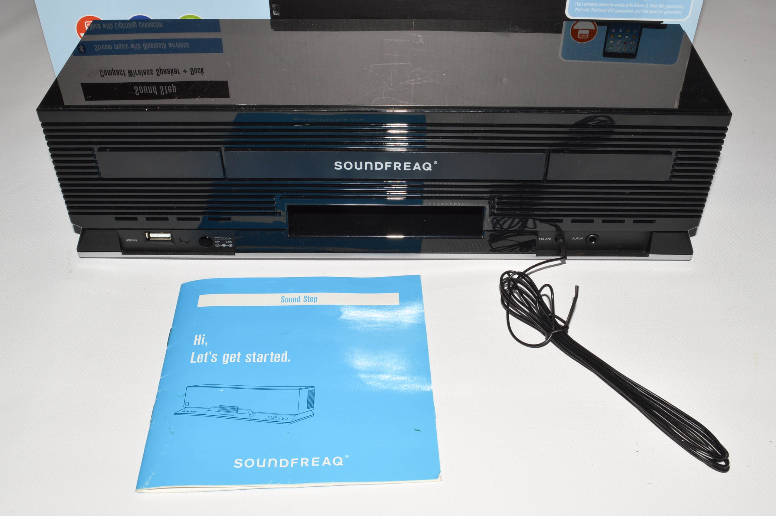 Soundfreaq Sound Step Compact Wireless Speaker and Dock