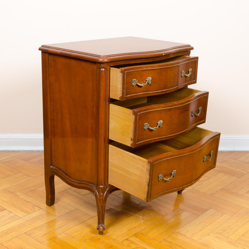 Vintage Chippendale Style Chest of Drawers by Drexel