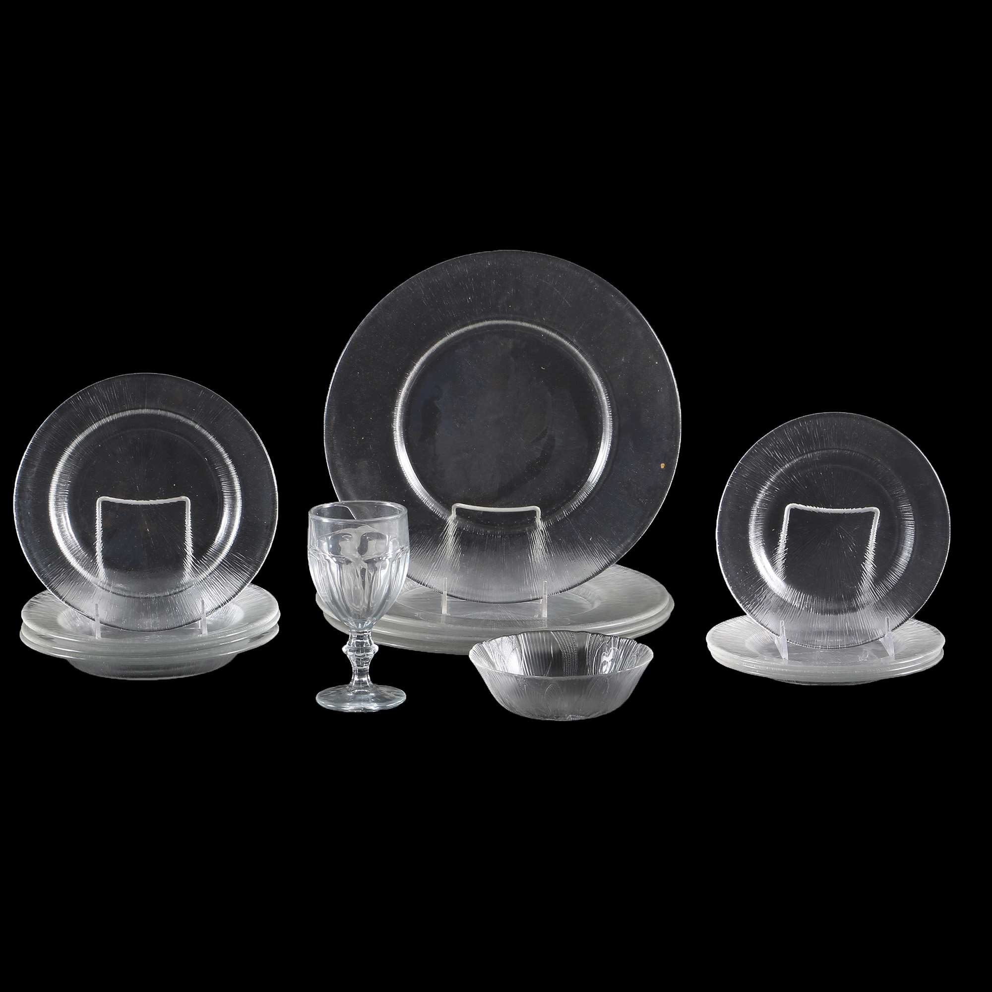 Textured Clear Glass Tableware