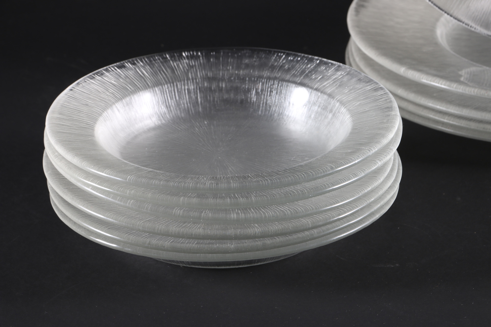 Reeded Dish Set