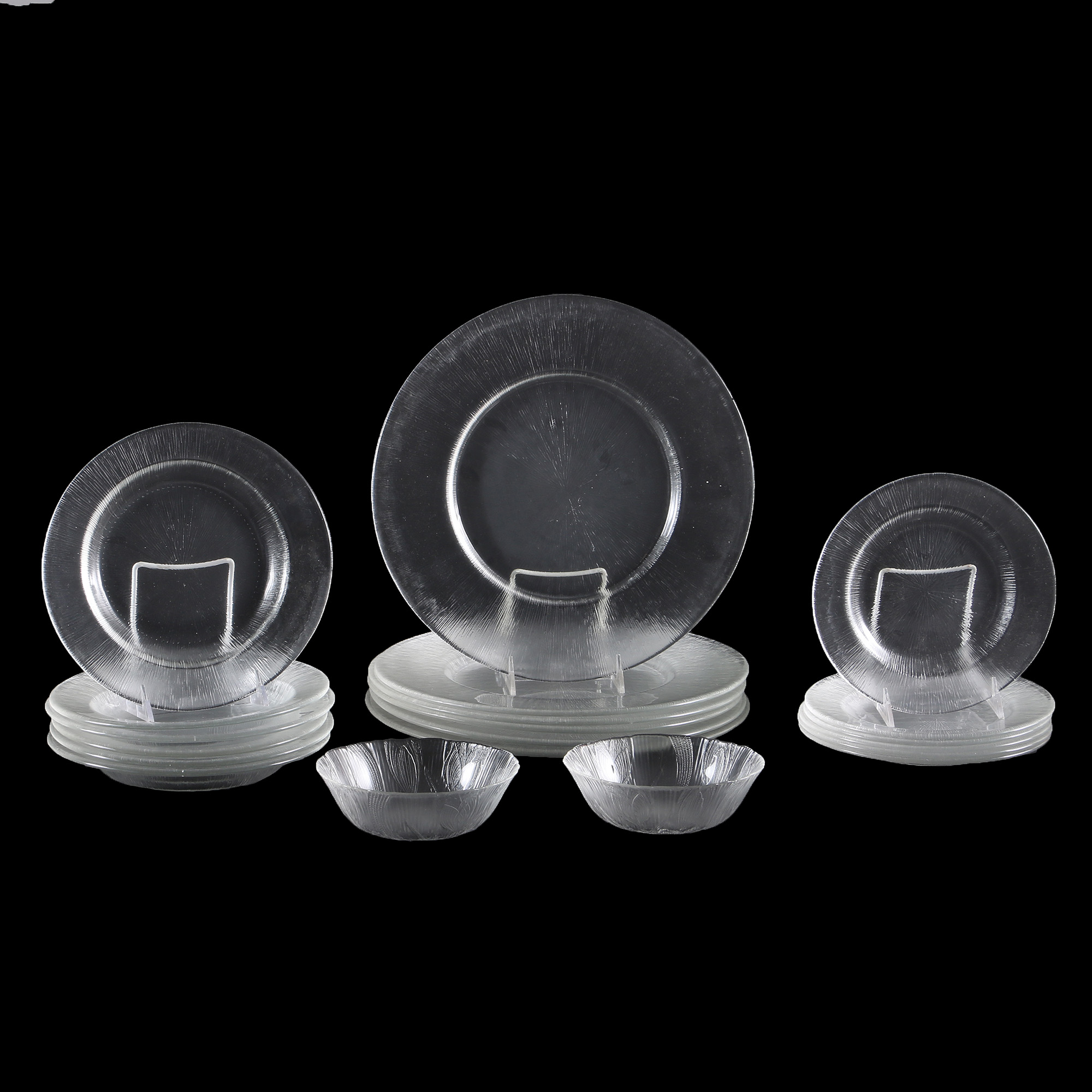 Textured Frosted Glass Serveware