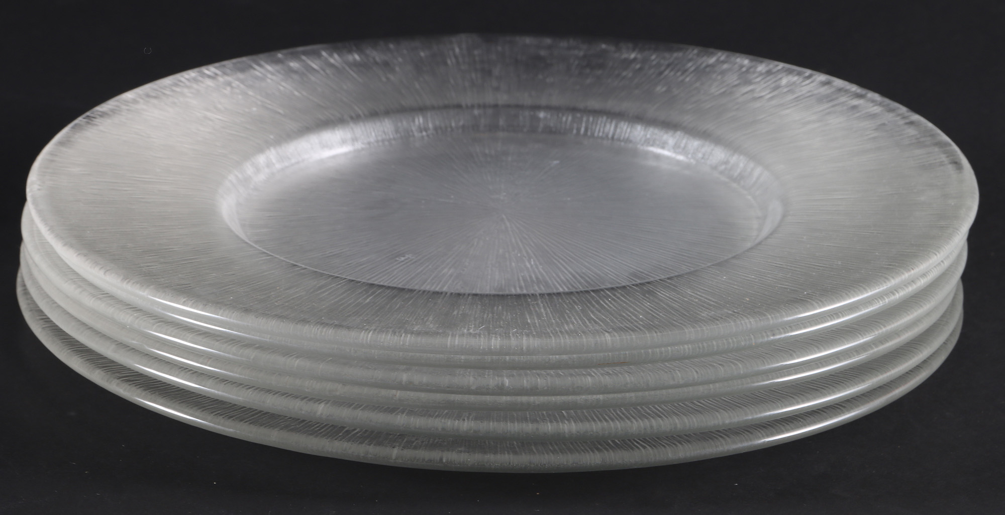 Textured Frosted Glass Serveware