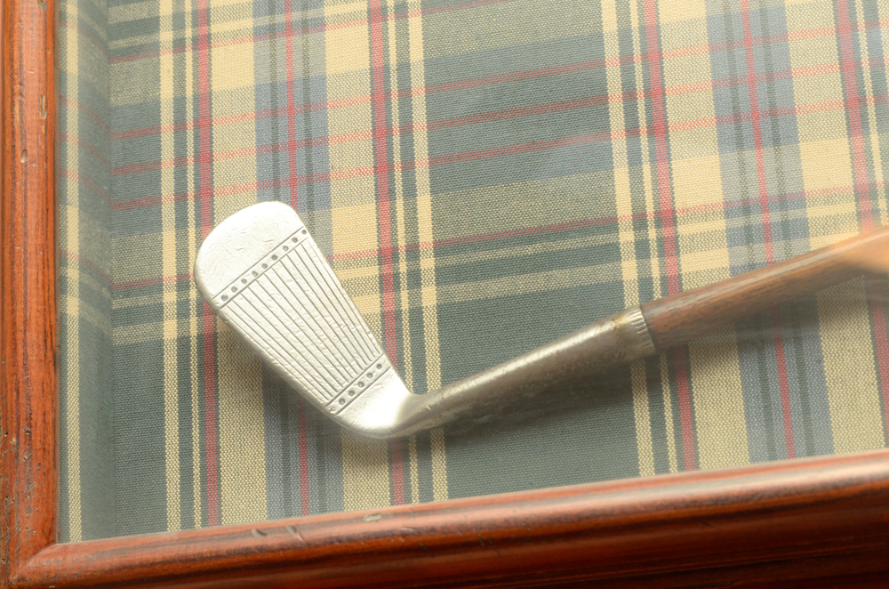 George Nicoll Vintage Mounted Mid-Iron