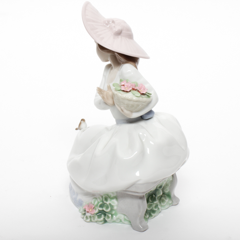 Nao by Lladro "The Nightingale's Song" Figurine